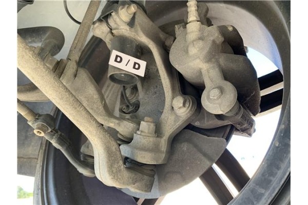 Recambio de mangueta delantero derecha para bmw serie 1 berlina (e81/e87) 2.0 118d referencia OEM IAM 31216793924  