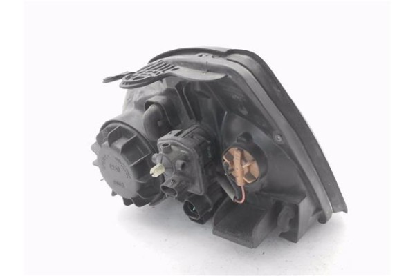 Recambio de faro delantero dcho para hyundai santa fe (sm) 2.0 gls crdi 4x4 referencia OEM IAM E139750  