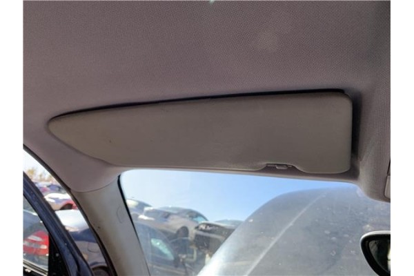 Recambio de parasol izquierdo para bmw serie 1 berlina (e81/e87) 2.0 118d referencia OEM IAM 51167252503  