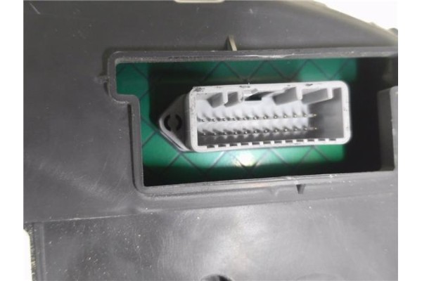 Recambio de cuadro completo para renault clio iii 1.5 dci (c/br1g) referencia OEM IAM 8200821001D  