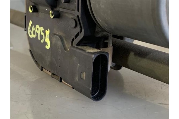 Recambio de motor limpiaparabrisas delantero para volkswagen golf vi (5k1) 1.4 advance referencia OEM IAM 1K1955119B 0390241744 