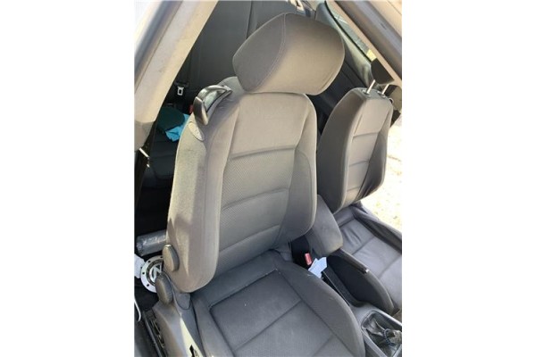 Recambio de juego asientos para volkswagen golf v (1k1) 1.9 tdi referencia OEM IAM 1K3881105EJ 1K3881106EJ 
