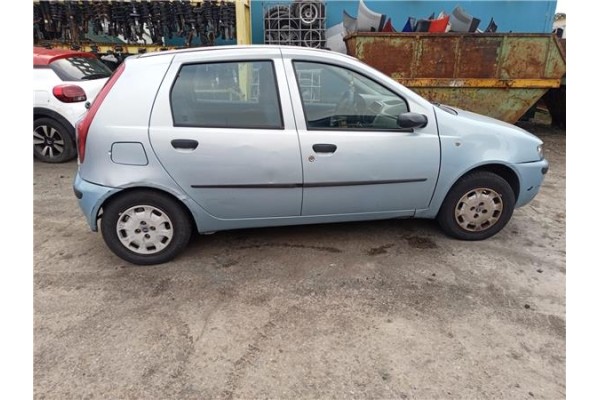 fiat ii punto (188) berlina del año 2002