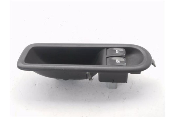 Recambio de mando elevalunas delantero izquierdo para renault clio iii 1.5 dci (c/br1g) referencia OEM IAM 8200356513  