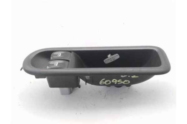Recambio de mando elevalunas delantero izquierdo para renault clio iii 1.5 dci (c/br1g) referencia OEM IAM 8200356513  