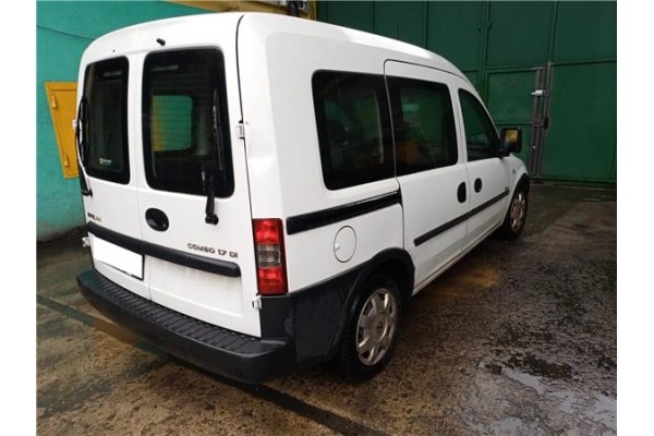 opel combo furgón/ranchera familiar del año 2003