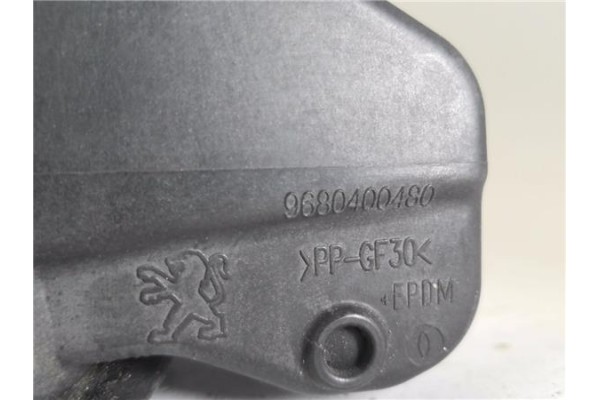 Recambio de tapa exterior combustible para peugeot 207 1.6 hdi referencia OEM IAM 9680400480  