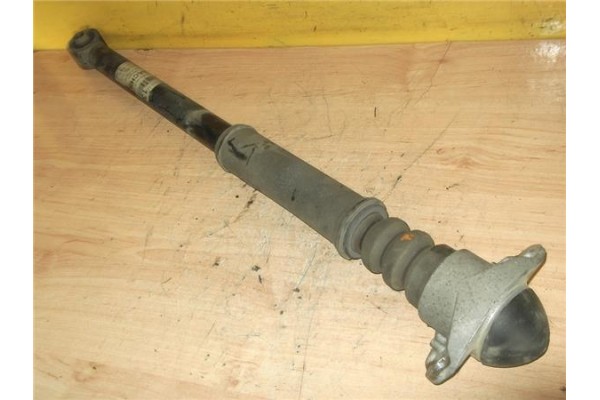 Recambio de amortiguador trasero completo para volkswagen polo iv (9n3) 1.4 advance referencia OEM IAM 6Q0513025BL  