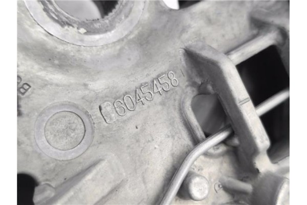 Recambio de volante para peugeot 207 1.6 hdi referencia OEM IAM 6046260 6045458 