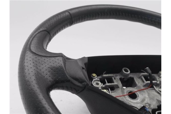 Recambio de volante para peugeot 207 1.6 hdi referencia OEM IAM 6046260 6045458 