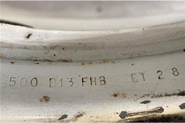 Recambio de llanta para peugeot 205 ii (20a/c) 1.8 diesel referencia OEM IAM 500B13FHB 540166 