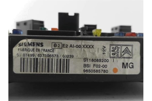 Recambio de caja fusibles/rele para citroen c2 1.4 referencia OEM IAM 950585780 118085200 