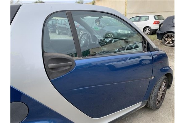 Recambio de puerta delantero derecha para smart fortwo coupe 1.0 fortwo coupe (52kw) referencia OEM IAM A4517220209C50L  