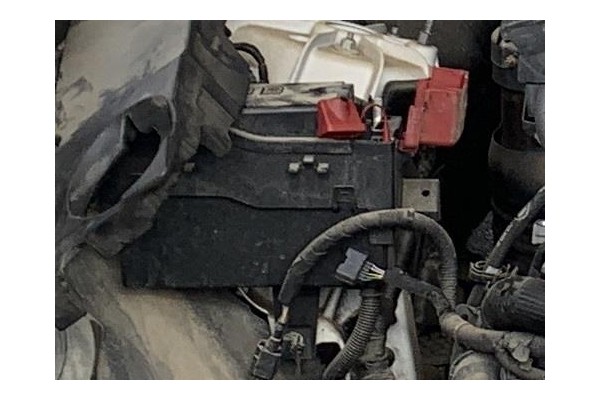 Recambio de caja fusibles/rele para jaguar f-pace 2.0 r-sport awd referencia OEM IAM C2D23644  