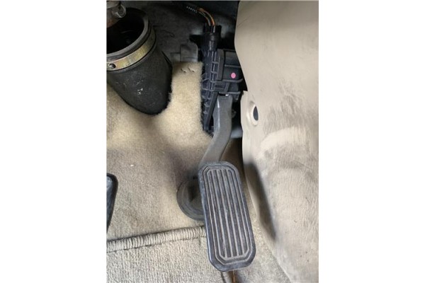 Recambio de pedal acelerador para lexus rx (mcu_) 400h referencia OEM IAM 7812048090  