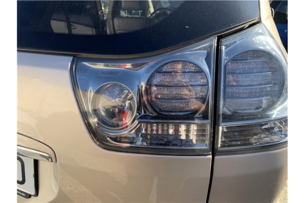 Recambio de piloto porton trasero derecho para lexus rx (mcu_) 400h referencia OEM IAM 8158148060 8158148061 