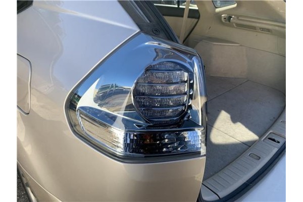 Recambio de piloto trasero izquierdo para lexus rx (mcu_) 400h referencia OEM IAM 8156148140 8156148141 