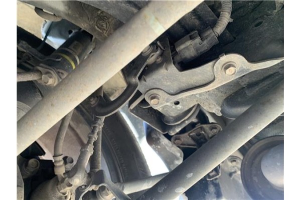 Recambio de puente trasero para lexus rx (mcu_) 400h referencia OEM IAM 5120648050  