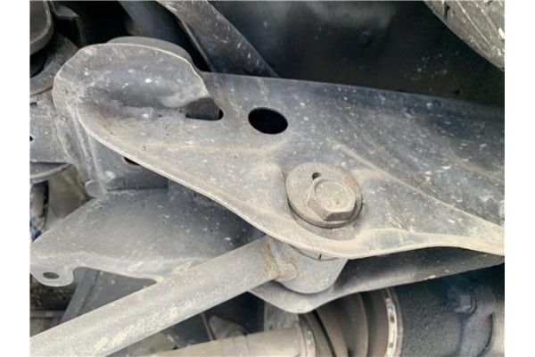 Recambio de puente trasero para lexus rx (mcu_) 400h referencia OEM IAM 5120648050  