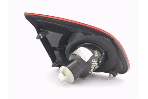 Recambio de piloto porton trasero derecho para nissan qashqai j10 2.0 acenta 4x2 referencia OEM IAM 89071064  