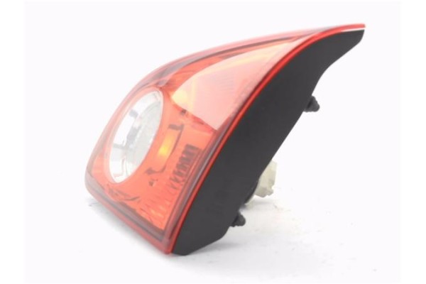 Recambio de piloto porton trasero derecho para nissan qashqai j10 2.0 acenta 4x2 referencia OEM IAM 89071064  