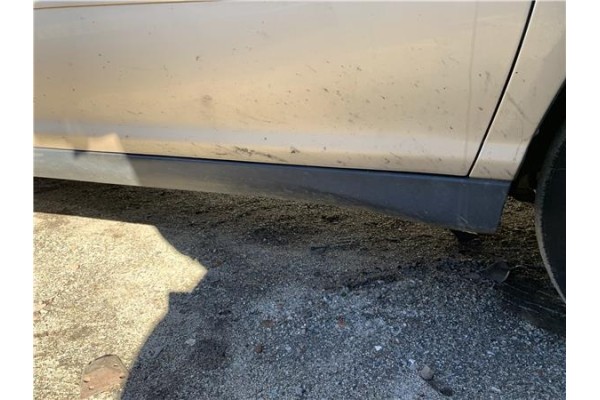 Recambio de spoiler talonera lat. derecha para lexus rx (mcu_) 400h referencia OEM IAM 7585048010  