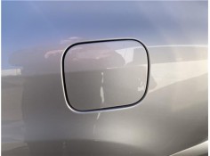 Recambio de tapa exterior combustible para lexus rx (mcu_) 400h referencia OEM IAM 7735048040 7735048041 