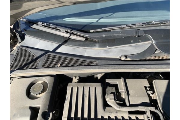 Recambio de torpedo para lexus rx (mcu_) 400h referencia OEM IAM 5570848041 5570848042 