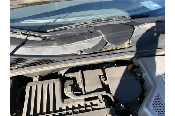 Recambio de torpedo para lexus rx (mcu_) 400h referencia OEM IAM 5570848041 5570848042 