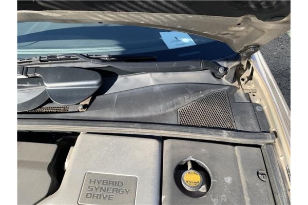 Recambio de torpedo para lexus rx (mcu_) 400h referencia OEM IAM 5570848041 5570848042 