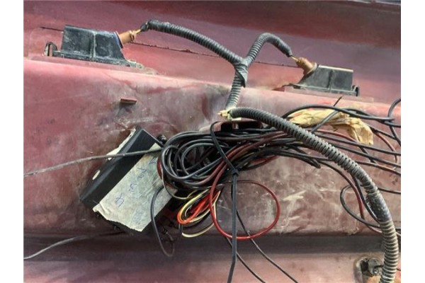 Recambio de paragolpes trasero para ford ka (ccu) 1.2 referencia OEM IAM 9S5117906AAXWAA 1580749 