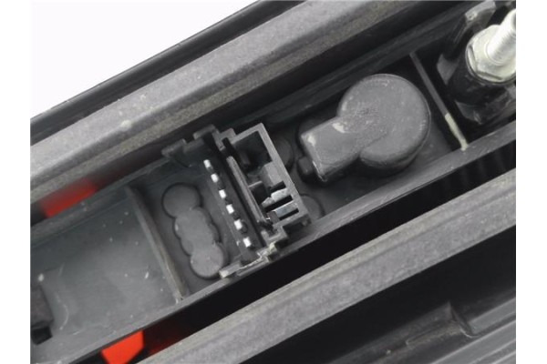 Recambio de piloto trasero izquierdo para renault kangoo i (f/kc0) 1.2 authentique referencia OEM IAM 8200103284  