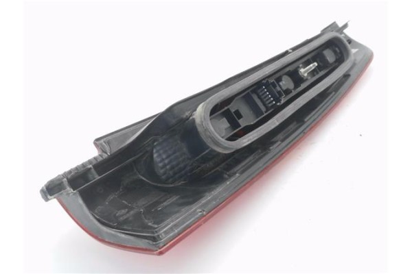 Recambio de piloto trasero izquierdo para renault kangoo i (f/kc0) 1.2 authentique referencia OEM IAM 8200103284  