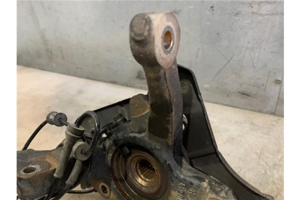 Recambio de mangueta delantero derecha para ford ka (ccu) 1.2 referencia OEM IAM 9S513K185BB 1639569 