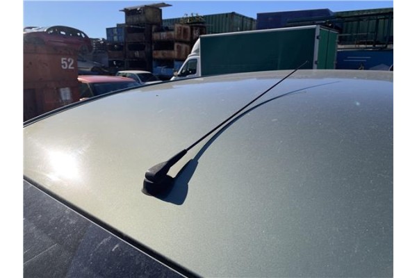 Recambio de antena electrica para peugeot partner tepee 1.6 premium referencia OEM IAM 6561SZ 6561ST 