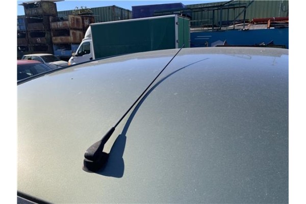 Recambio de antena electrica para peugeot partner tepee 1.6 premium referencia OEM IAM 6561SZ 6561ST 