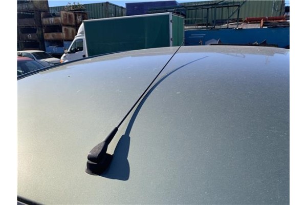 Recambio de antena electrica para peugeot partner tepee 1.6 premium referencia OEM IAM 6561SZ 6561ST 