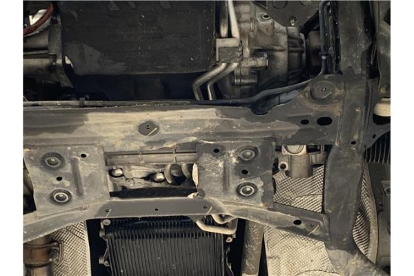 Recambio de subchasis para jaguar f-pace 2.0 r-sport awd referencia OEM IAM T4A1988 T4A12959 