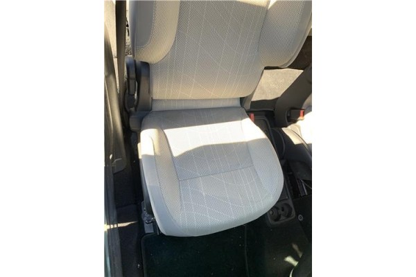 Recambio de asiento delantero derecho para peugeot partner tepee 1.6 premium referencia OEM IAM 8906TX  