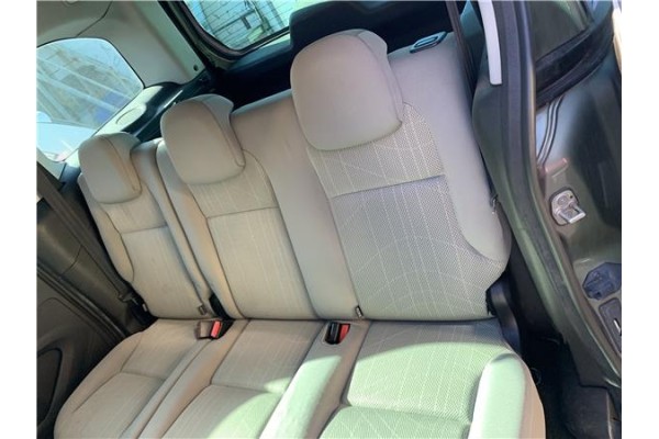 Recambio de asientos traseros para peugeot partner tepee 1.6 premium referencia OEM IAM 8906RL 8906RN 