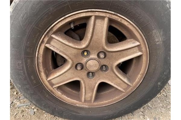 Recambio de llanta para jeep cherokee (kj) 2.5 crd básico referencia OEM IAM 82205580  
