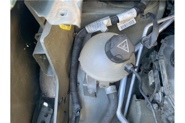 Recambio de botella expansion para peugeot partner tepee 1.6 premium referencia OEM IAM 1323X6  