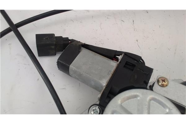 Recambio de mecanismo elevalunas trasero derecho para land rover freelander (ln) 2.0 di referencia OEM IAM ASR2472 1H5Z7823201DA