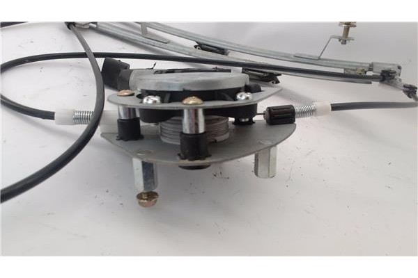 Recambio de mecanismo elevalunas trasero derecho para land rover freelander (ln) 2.0 di referencia OEM IAM ASR2472 1H5Z7823201DA