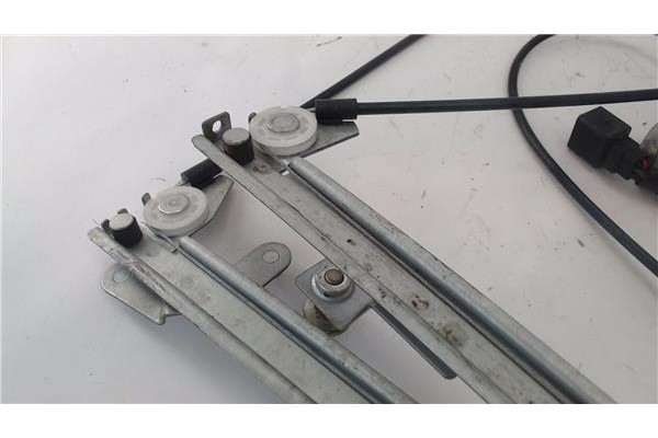Recambio de mecanismo elevalunas trasero derecho para land rover freelander (ln) 2.0 di referencia OEM IAM ASR2472 1H5Z7823201DA
