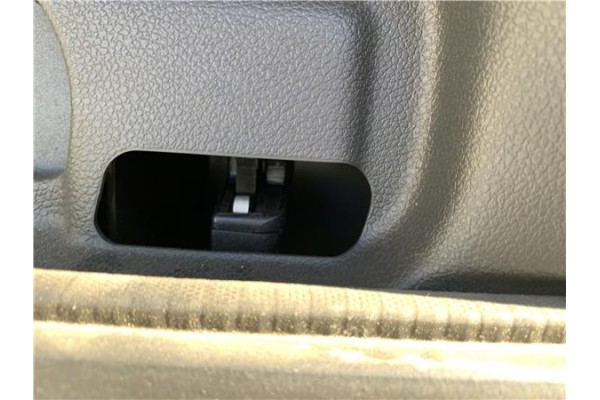 Recambio de cerradura porton para peugeot partner tepee 1.6 premium referencia OEM IAM 8719G8  