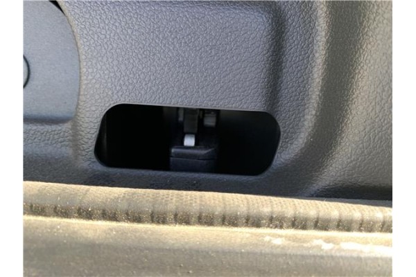 Recambio de cerradura porton para peugeot partner tepee 1.6 premium referencia OEM IAM 8719G8  