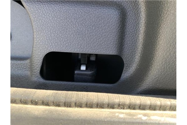 Recambio de cerradura porton para peugeot partner tepee 1.6 premium referencia OEM IAM 8719G8  