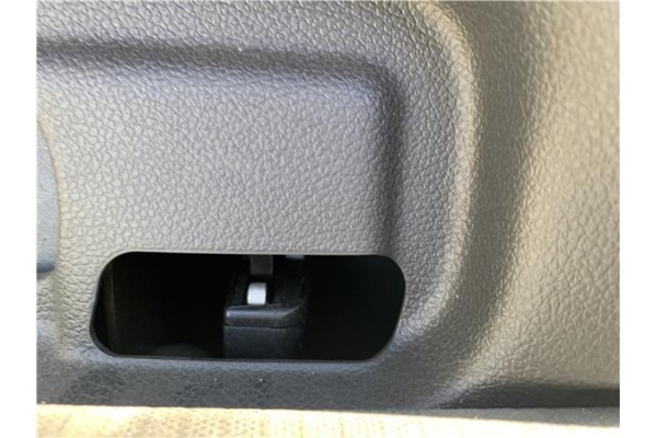 Recambio de cerradura porton para peugeot partner tepee 1.6 premium referencia OEM IAM 8719G8  