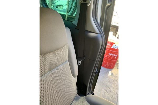 Recambio de cinturon seguridad trasero izquierdo para peugeot partner tepee 1.6 premium referencia OEM IAM 8975QS  